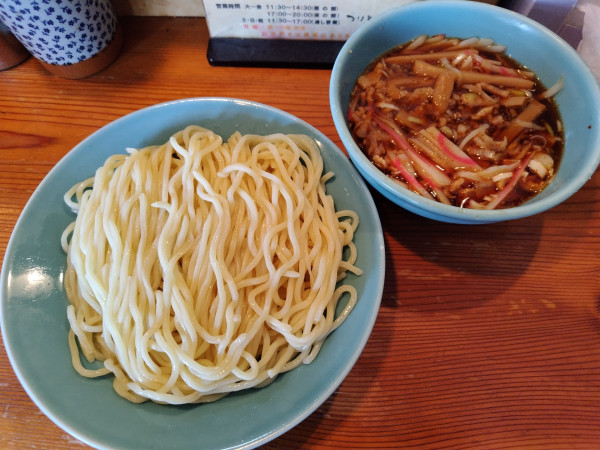 「特つけそば　※辛味、酸味あり」@つけそば屋 麺楽の写真