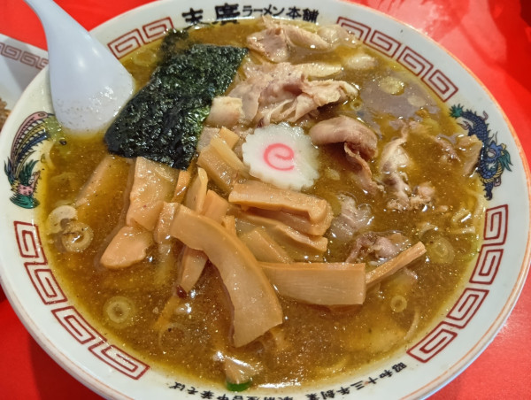 「煮干し中華そば大」@末廣ラーメン本舗 高田馬場分店の写真