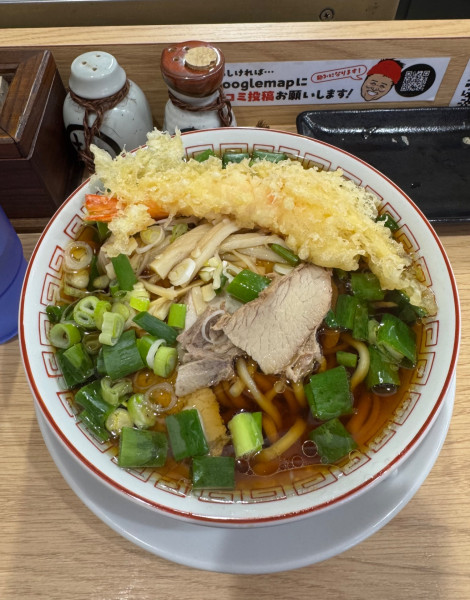 「諭吉ラーメン＋エビ天」@諭吉そばの写真