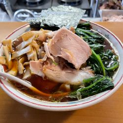 青島チャーシュー大盛り・焼豚メンマ海苔レン草¥1,350