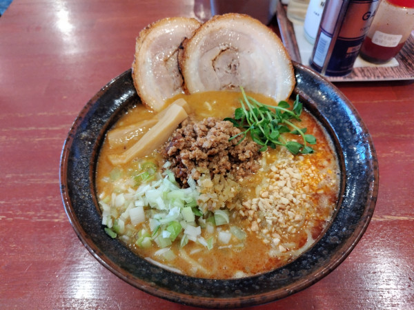 「担々麺3辛（標準）」@らーめん まるたつの写真