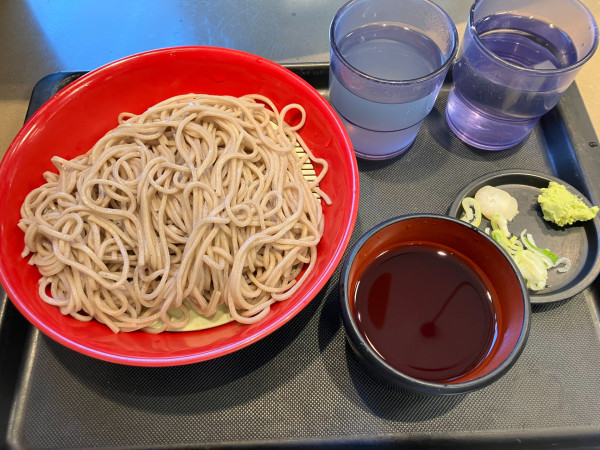 「大盛りそば 580円」@名代 富士そば 秋津店の写真