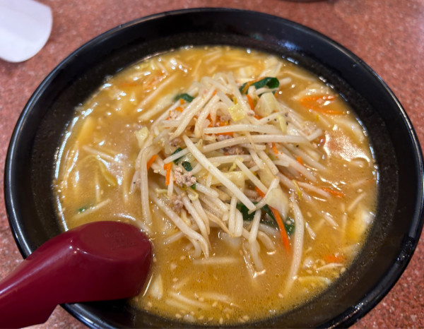 「大盛味噌ラーメン」@ラーメン王の写真