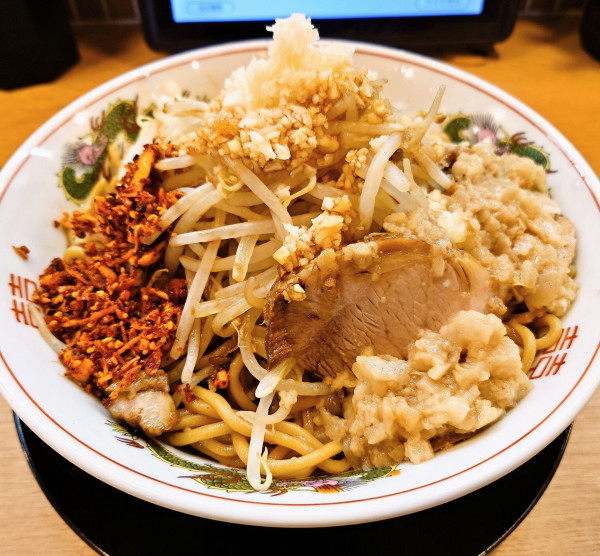 「油そば」@THE魚郎 野田店の写真