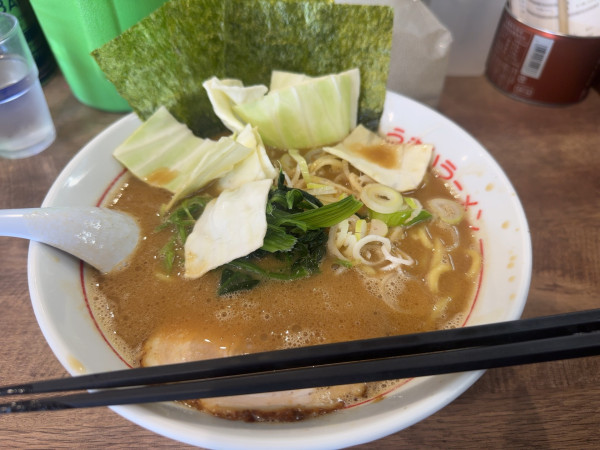 「うまいラーメン 中盛」@松福 本店の写真