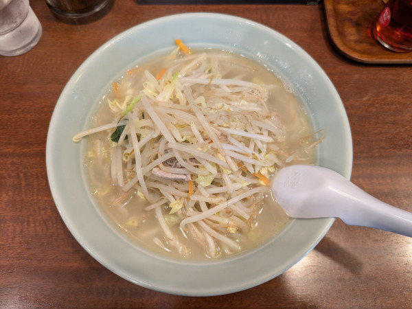 「タンメン(塩):800円」@東興飯店の写真