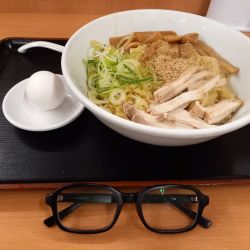 汁なしラーメン(麺大盛)640円+80円