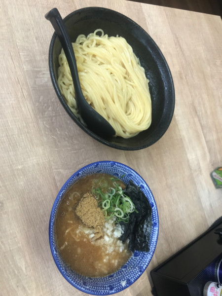「濃厚魚介つけ麺＋麺特盛 1,150円」@越後維新の写真