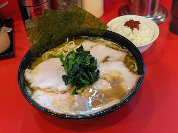 「燻製チャーシューメン大、ライス」@横濱家系ラーメン 川島家の写真
