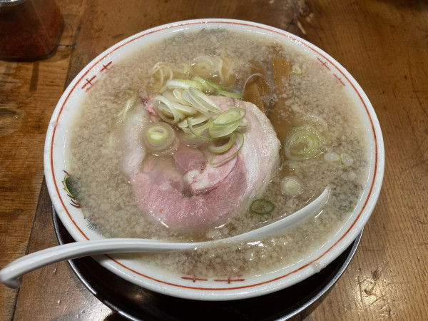 「期間限定　背脂ラーメン」@渡なべの写真