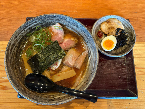 「名中そば（魚介たまりしょうゆ）」@茶屋亭の写真