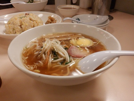 「ハーフラーメン」@ラーメン古久家 藤沢店の写真