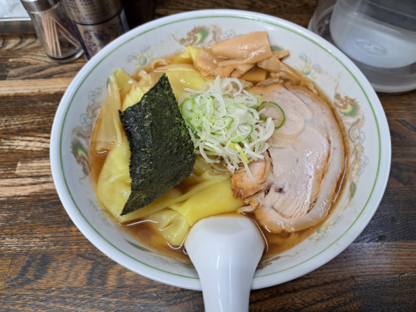 「ワンタン麺」@支那そば はせべの写真