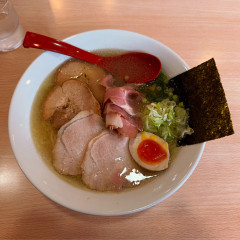 多加水手揉み熟成麺 くるりの画像