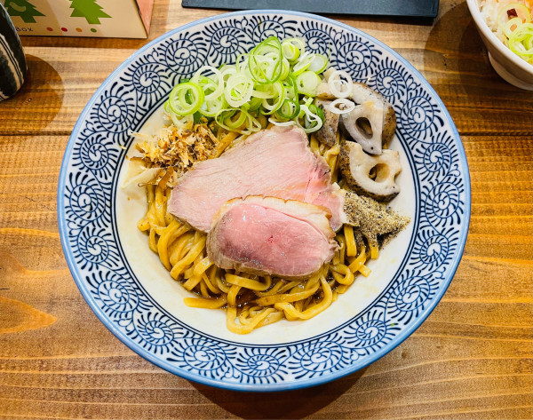 「鴨煮干し油そば」@ラーメンキッチン 元氣の写真