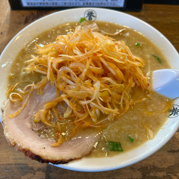 「みそらーめん1000円 辛ネギ300円」@こってりらーめん 誉の写真
