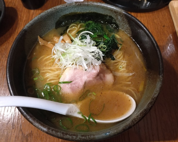 「鐙らぁめん930円」@あぶみ商店の写真