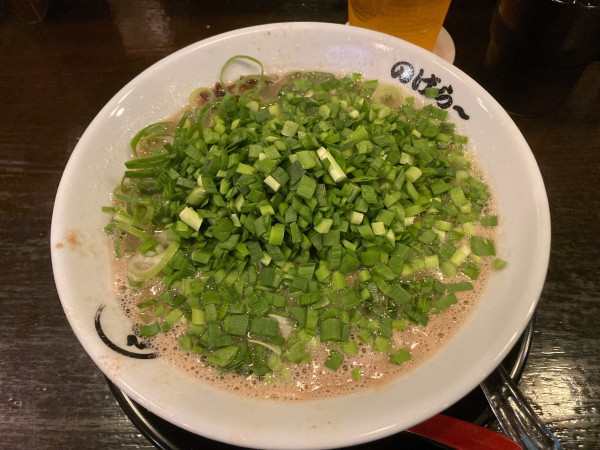 「にんにらラーメン」@九州とんこつ のげら～ 桜木町本店の写真