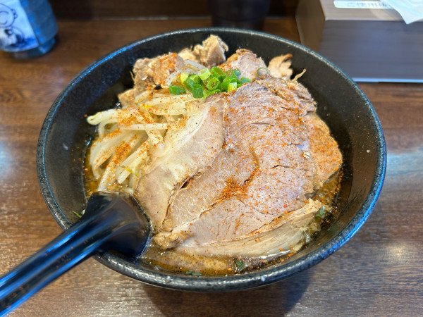 「焦がし辛味噌らー麺+チャーシュー(肉増し)」@焦乃香.の写真