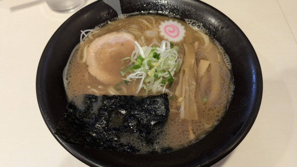 「マイルド魚介スープ」@麺屋 侍の写真