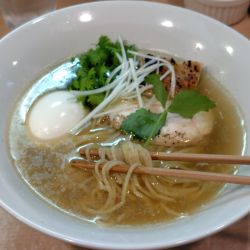 味玉 塩らぁ麺·白ごはん
