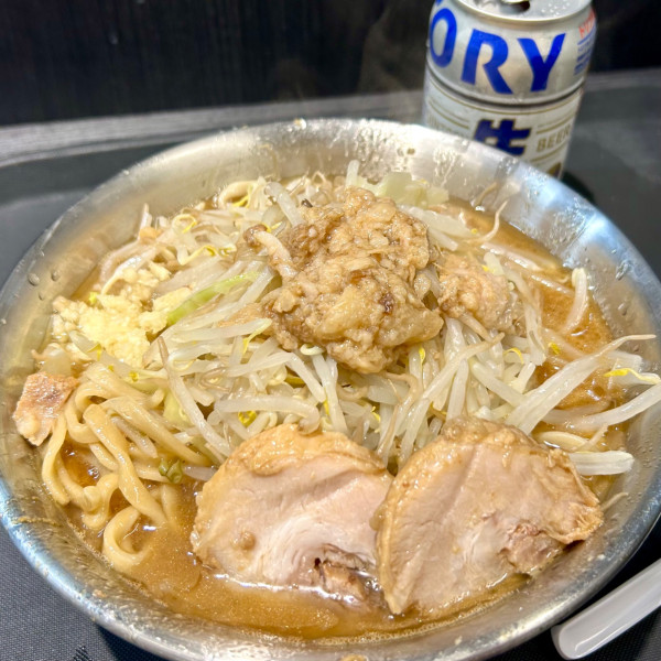 「小ラーメン（ぶた２枚）やさい・にんにく・あぶら＋サントリー生」@#Ramen045の写真