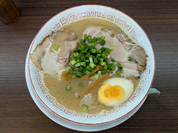 「だるまらーめん(バリカタ)」@だるま大使 本店の写真