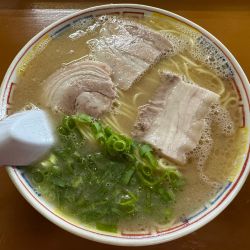 ラーメン　750円