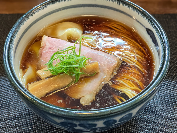「だしワンタン中華そば」@鈴鳴食堂 三番館の写真