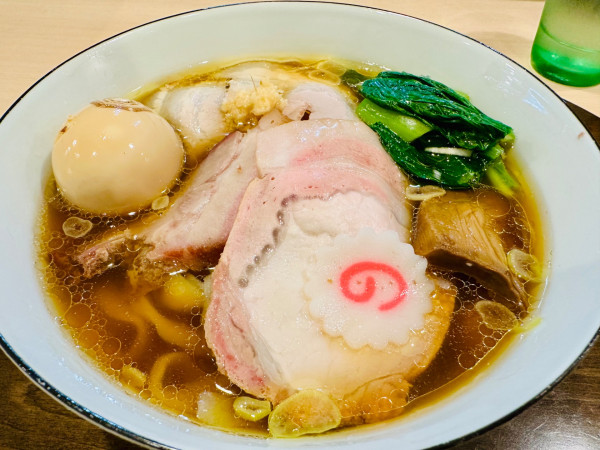 「【限定】白河っぽい中華そば【1200円】」@手打麺祭 かめ囲の写真