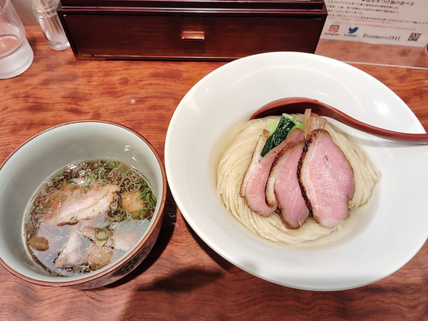 「限定 鴨出汁昆布水つけ麺　　1600円　替え玉200円」@三馬路 東京店の写真