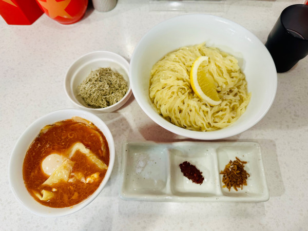 「【限定】特製昆布水海老油塩つけ麺（大）」@ラーメン星印の写真