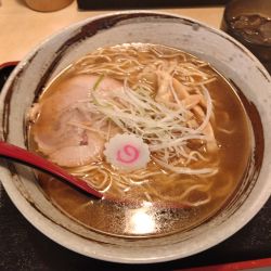 あごだしらーめん¥850-