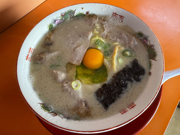 「生玉子ラーメン　730円」@大久ラーメンの写真