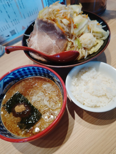 「背脂番長つけ麺(大)(1,280円)」@つけ麺専門店 三田製麺所 国分寺並木店の写真