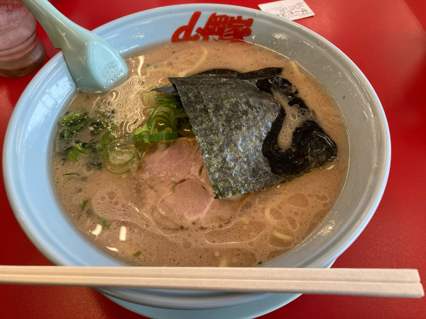 「醤油ラーメン」@ラーメン山岡家 青森東店の写真