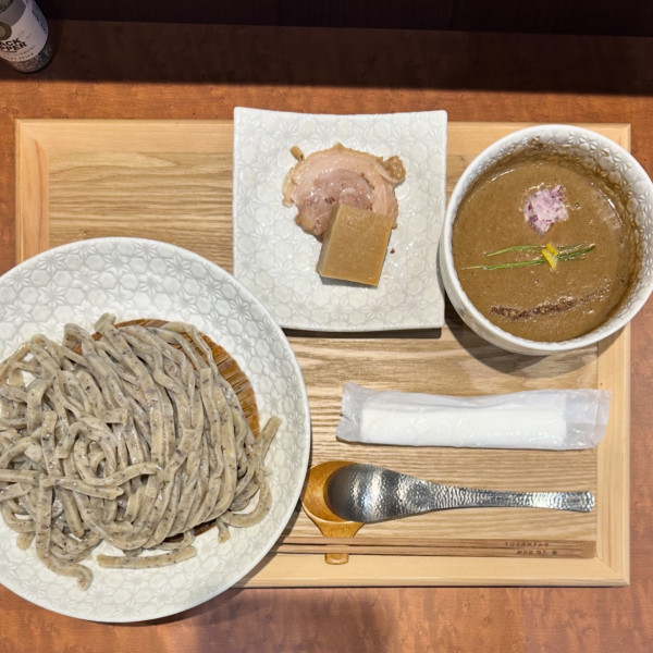 「御影つけめん 並」@手打式特級多加水 御影麺 鏑矢の写真