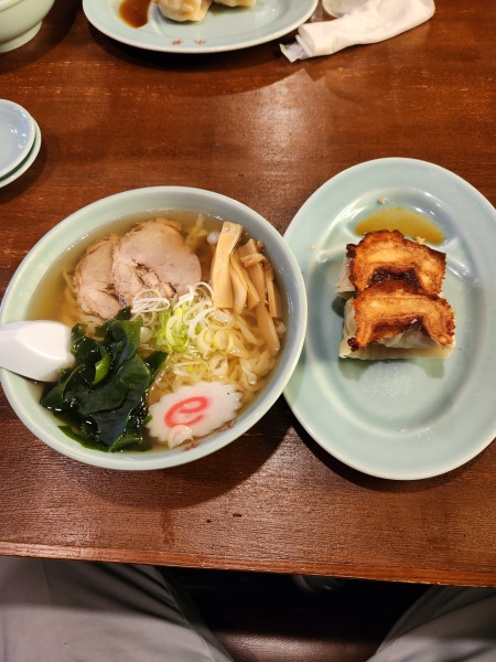 「ラーメンと３個餃子」@佐野ラーメン永華 佐野店の写真
