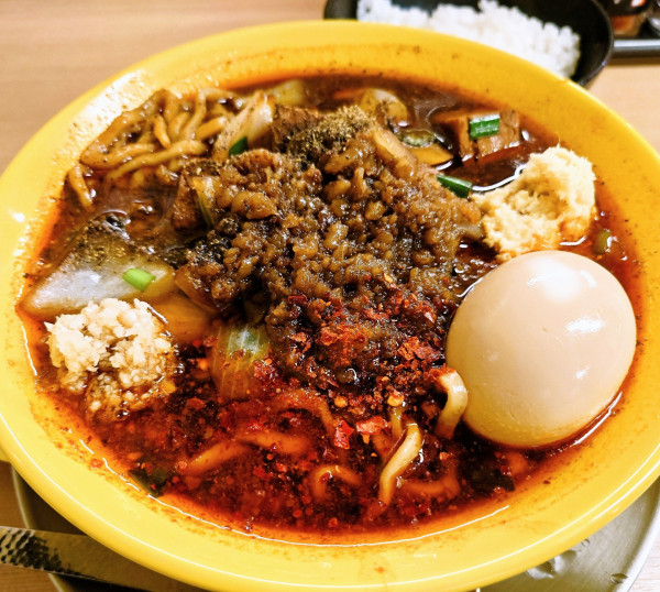 「辛スタミナラーメン」@スタミナラーメン天邪鬼の写真