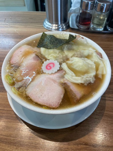 「チャーシューメン　ワンタン+」@飯村製作所の写真
