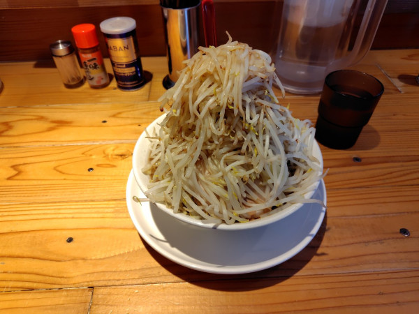 「ラーメン野菜ちょい増し　900」@麺屋 本日も晴天ですの写真