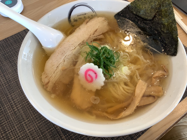 「らーめん(醤油)850円」@麺処 りょうやの写真