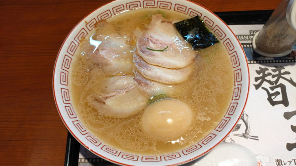 「【期間限定】博多ラーメン健太(肉増し・替玉)」@らあめん花月嵐 中村橋店の写真