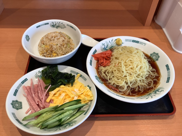 「冷やし中華＋半炒飯セット」@日高屋 小田原飯泉店の写真