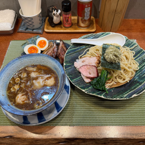 「特製醤油つけめん」@らーめん 梶原の写真