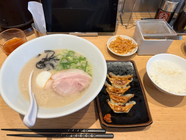 「白丸元味➕ごはんセット」@博多一風堂 二子玉川ライズS.C.店の写真