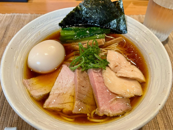 「特製醤油らぁ麺」@麺屋 さくら井の写真