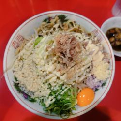 冷やしまぜそば・大盛（1,300円）