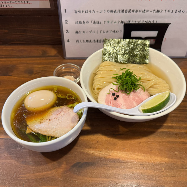 「特製醤油つけ麺」@だれやめやの写真