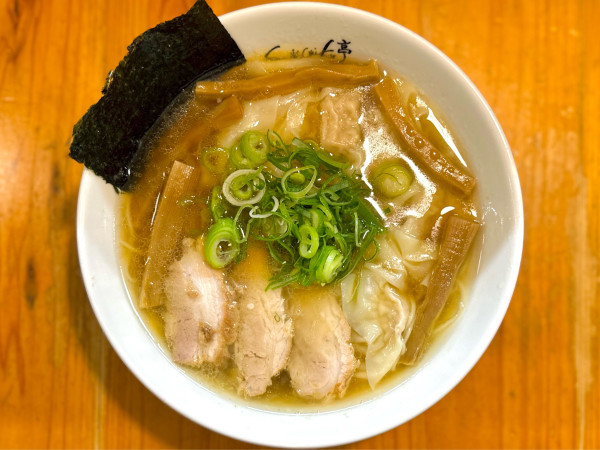 「★醤油 ワンタン麺🍜¥1,300」@ShiNaChiKu亭の写真